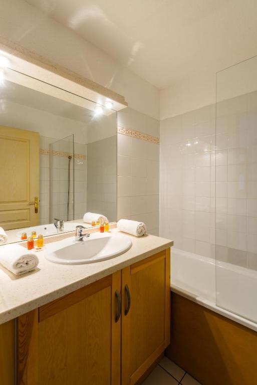 Le Nid Douillet Du Pic D'Aran Apartment Bagnères-de-Luchon Екстериор снимка