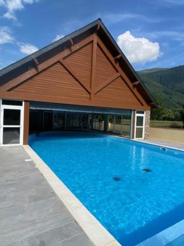 Le Nid Douillet Du Pic D'Aran Apartment Bagnères-de-Luchon Екстериор снимка